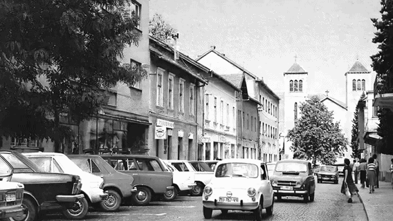 Digitalna platforma -monografija