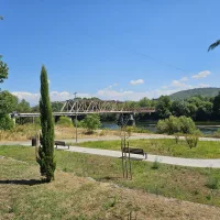 Riverside Walk
